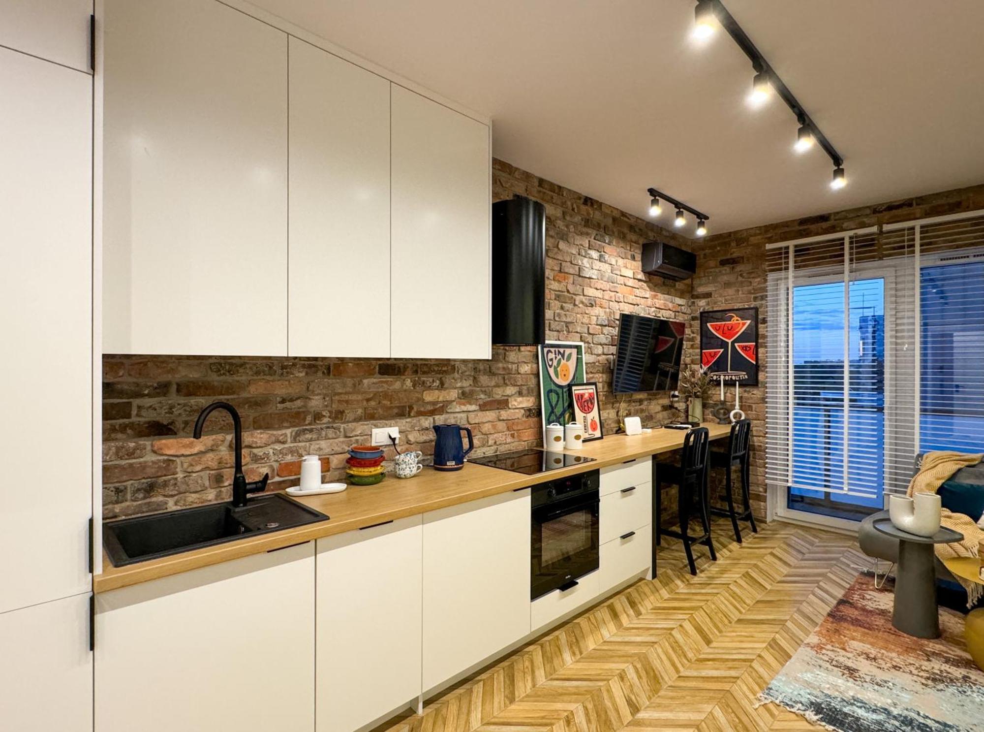 Lakru Apartments Global Office, Free Garage, Self Check-In Katoviçe Dış mekan fotoğraf