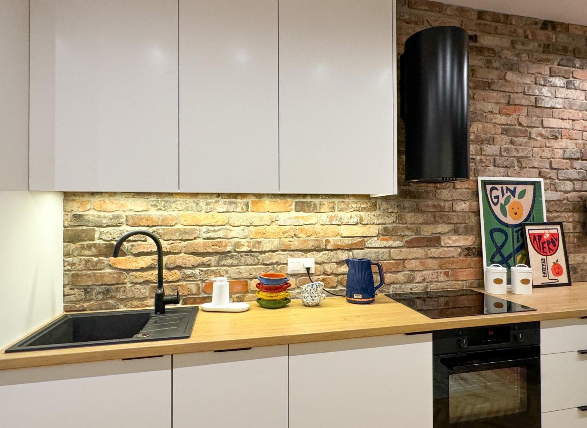 Lakru Apartments Global Office, Free Garage, Self Check-In Katoviçe Dış mekan fotoğraf