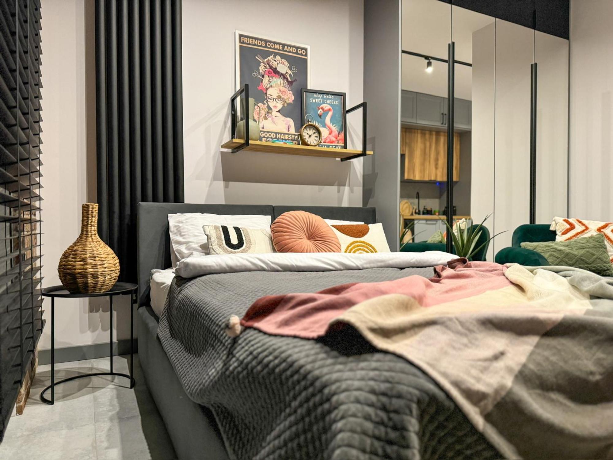 Lakru Apartments Global Office, Free Garage, Self Check-In Katoviçe Dış mekan fotoğraf