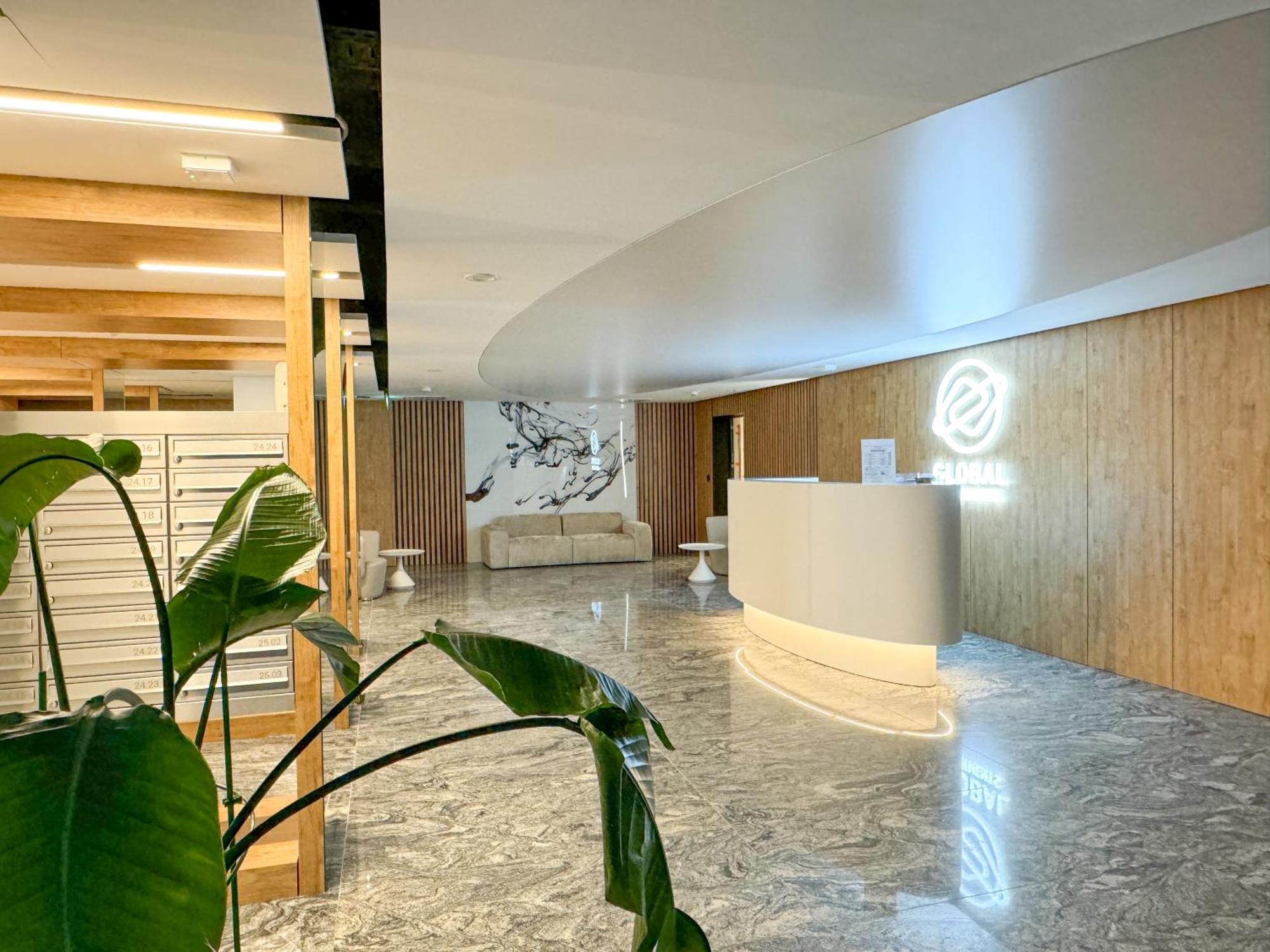 Lakru Apartments Global Office, Free Garage, Self Check-In Katoviçe Dış mekan fotoğraf